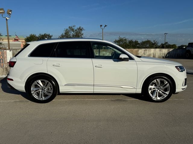 2023 Audi Q7 55 Prestige quattro