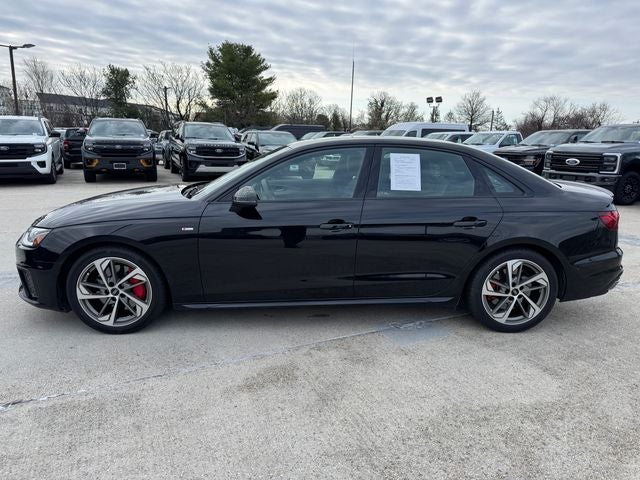 2023 Audi A4 45 S line Prestige quattro