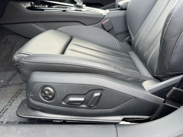 2023 Audi A4 45 S line Prestige quattro