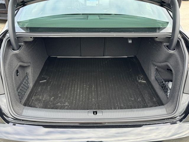 2023 Audi A4 45 S line Prestige quattro