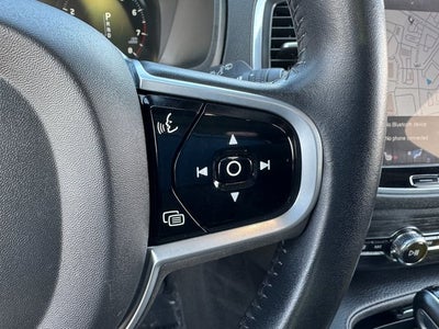 2020 Volvo XC90 T6 Momentum | Navigation | Pano Moonroof | AWD