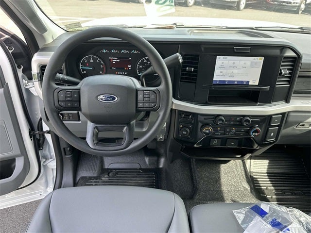 2025 Ford F-350SD XL