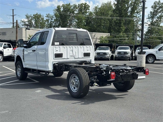 2025 Ford F-350SD XL