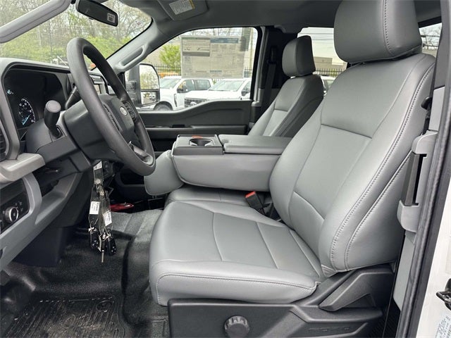 2025 Ford F-350SD XL DRW