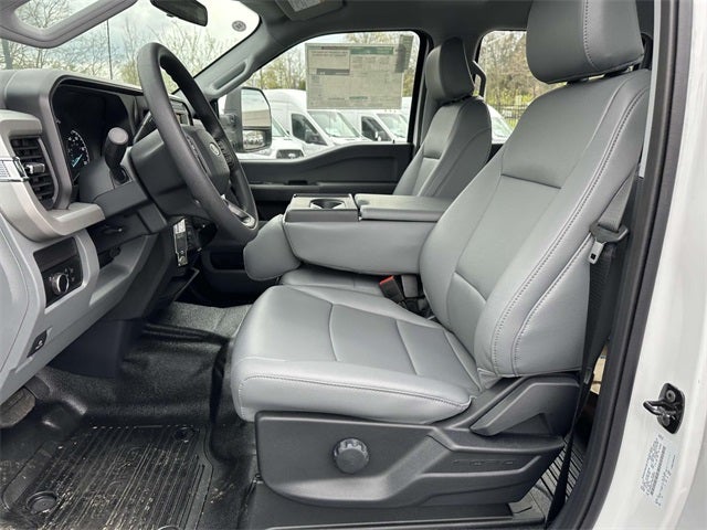 2025 Ford F-450SD XL DRW