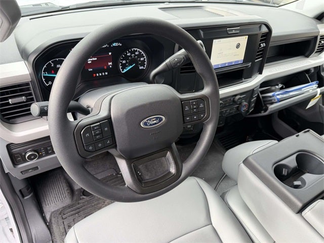 2026 Ford F-600SD XL