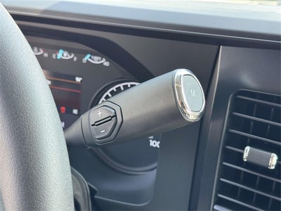 2025 Ford F-600SD XLT