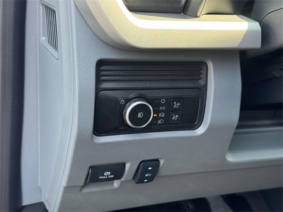 2025 Ford F-600SD XLT