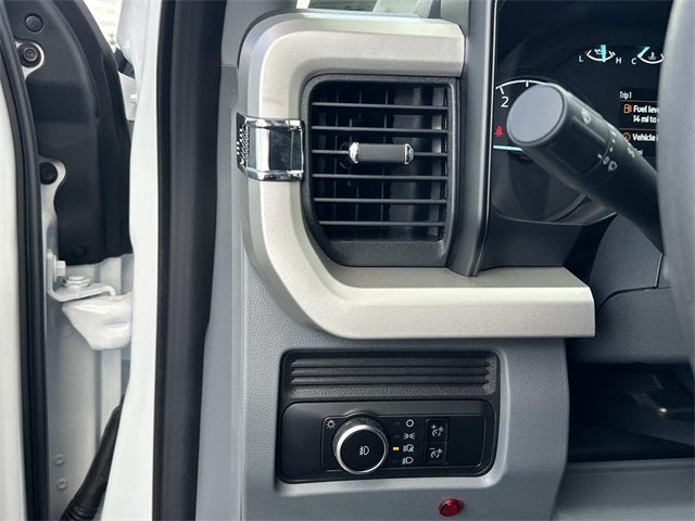 2025 Ford F-600SD XLT