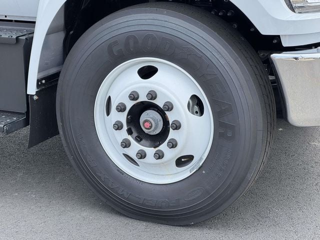 2026 Ford F-650SD Base DRW