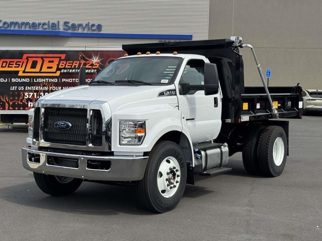 2026 Ford F-650SD Base DRW