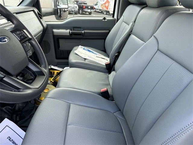 2026 Ford F-750SD Base