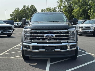 2025 Ford F-550SD Lariat DRW