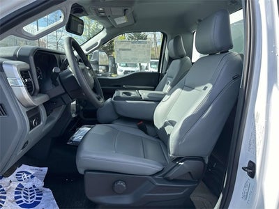 2025 Ford F-550SD XL DRW