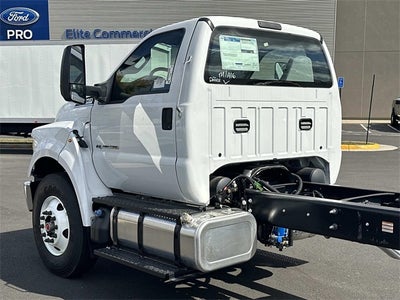 2026 Ford F-750SD Base