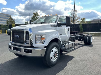 2026 Ford F-750SD Base