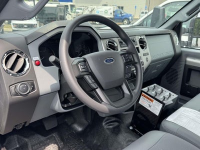 2027 Ford F-750SD Base