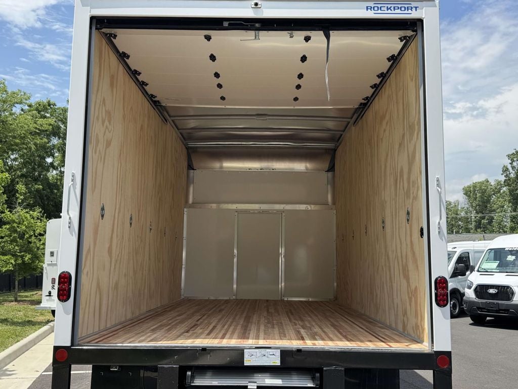 2027 Ford E-450SD Base