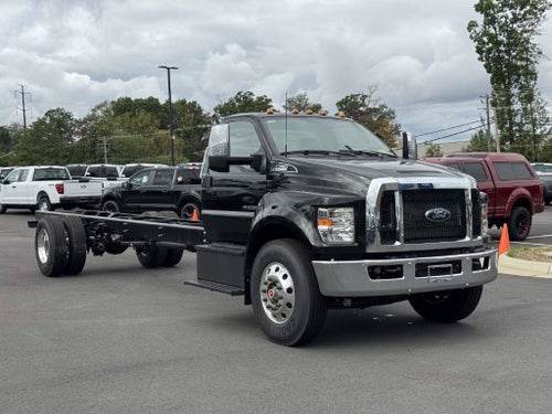 2026 Ford F-750SD Base
