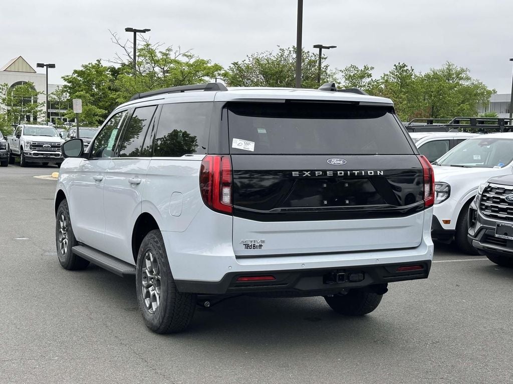 2026 Ford Expedition Active