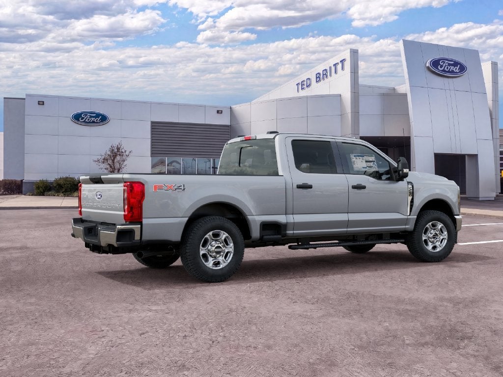 2027 Ford F-250SD XLT
