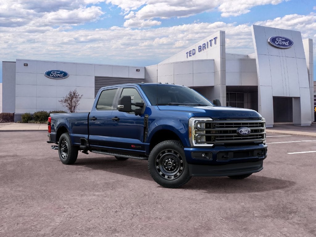2027 Ford F-350SD XLT
