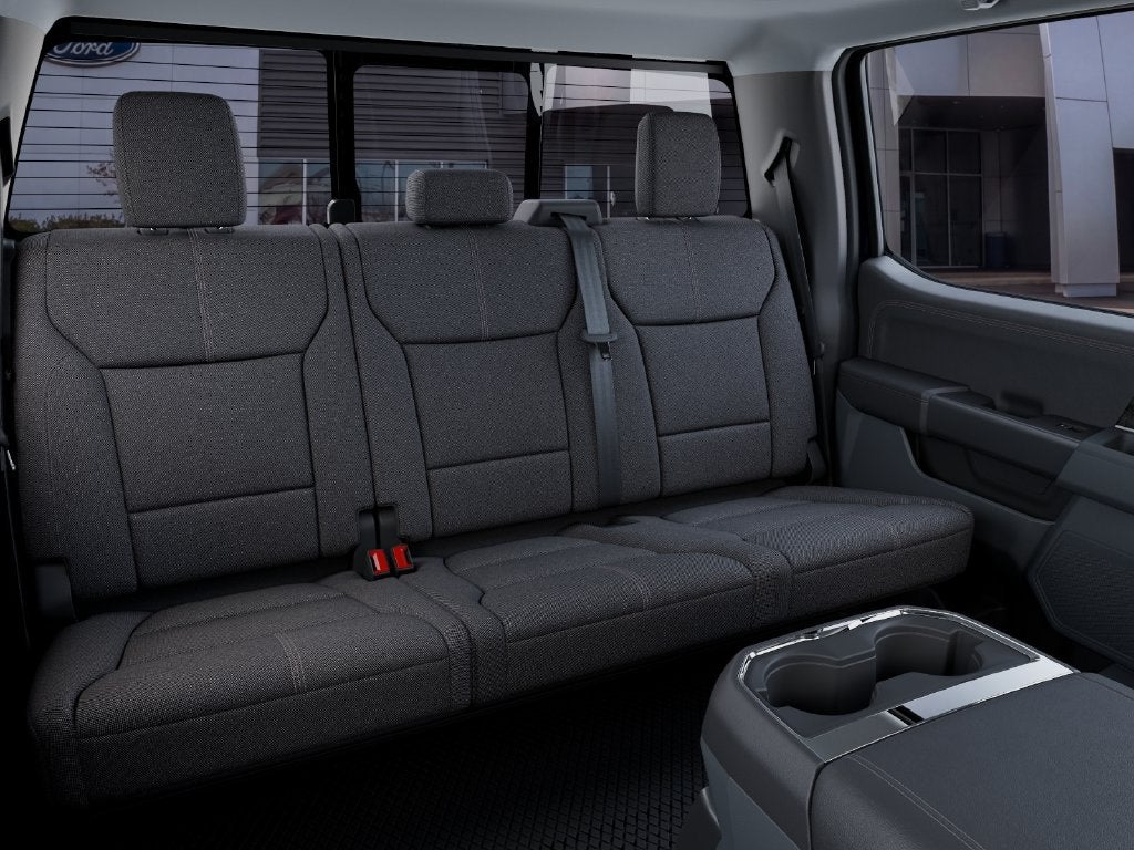 2027 Ford F-350SD XLT