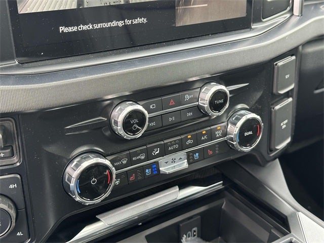 2025 Ford F-350SD Platinum