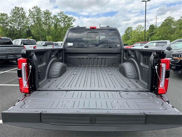 2025 Ford F-350SD Platinum