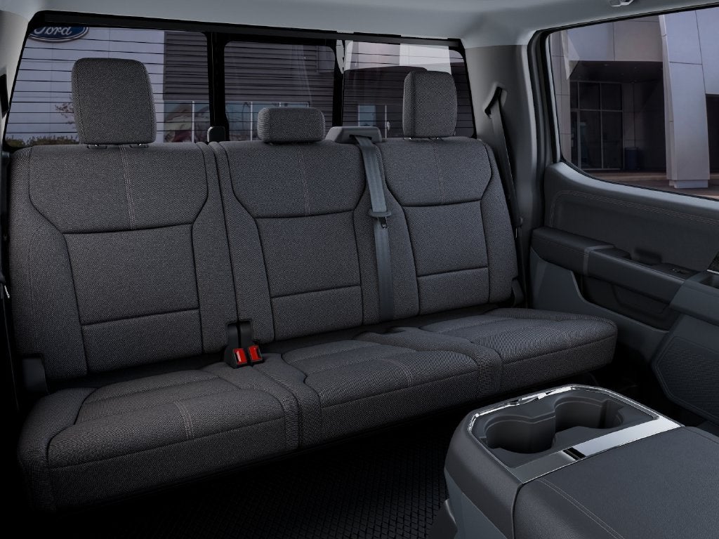 2027 Ford F-350SD XLT