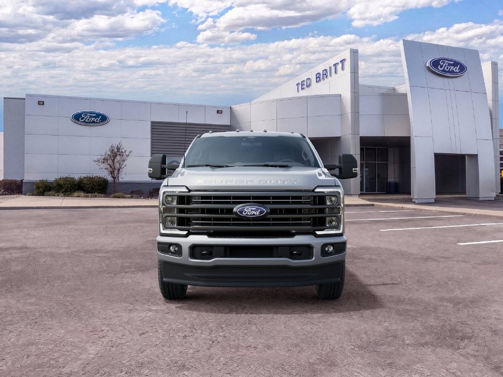 2027 Ford F-350SD XLT