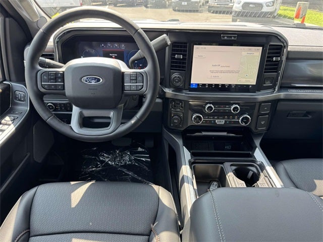 2025 Ford F-350SD Lariat