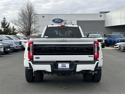 2025 Ford F-350SD Platinum DRW