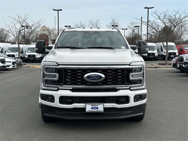 2025 Ford F-350SD Platinum DRW