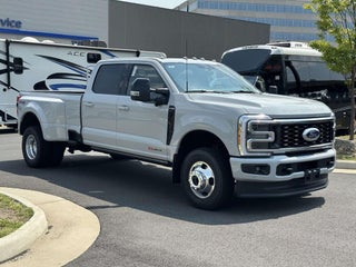 2026 Ford F-350SD Platinum DRW