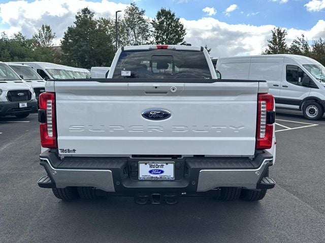 2026 Ford F-350SD Lariat DRW