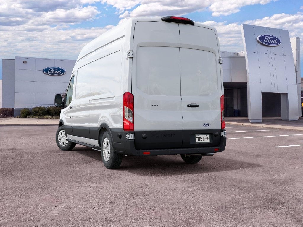 2027 Ford Transit-250 Base