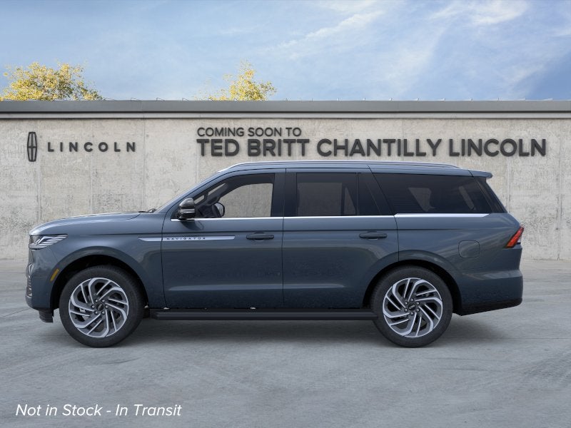 2026 Lincoln Navigator Premiere