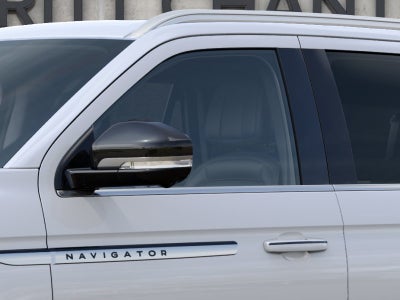 2027 Lincoln Navigator L Reserve