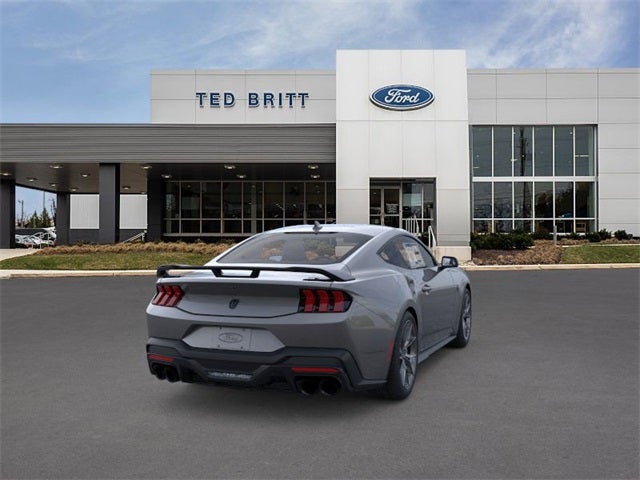 2026 Ford Mustang Dark Horse