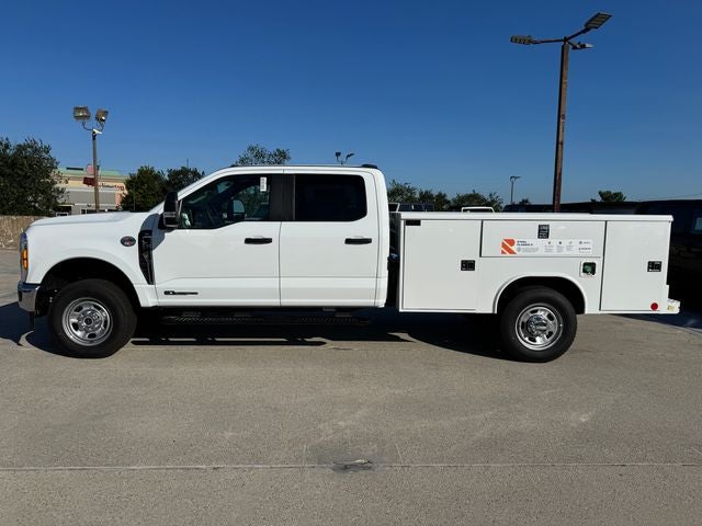 2026 Ford F-350SD XL 9' SRW READING CLASSIC II SERVICE BODY