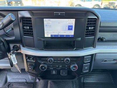2026 Ford F-350SD XL 9' SRW READING CLASSIC II SERVICE BODY