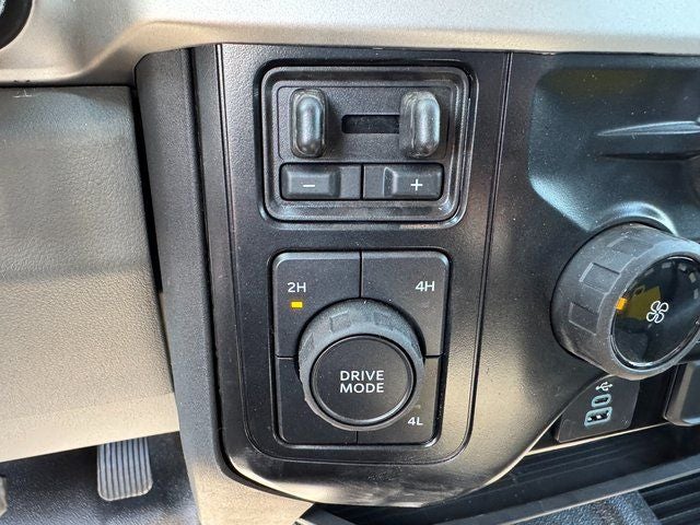 2026 Ford F-550SD XLT ROLLBACK DRW