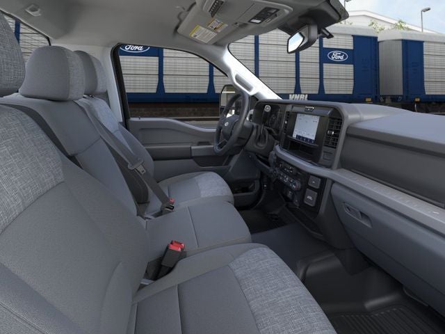 2026 Ford F-550SD DRW