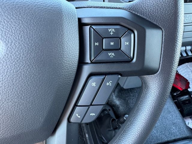 2027 Ford F-750SD Base