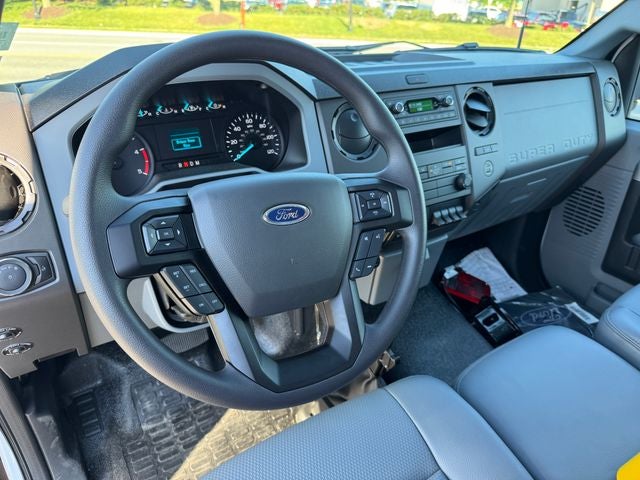 2027 Ford F-750SD Base