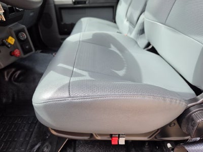2027 Ford F-750SD Base