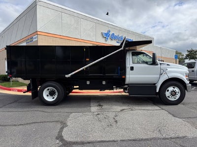 2027 Ford F-750SD Base