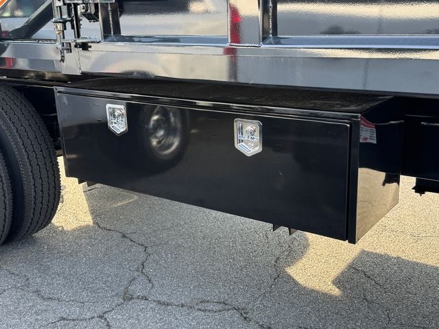 2027 Ford F-750SD Base 16' DUMP TRUCK