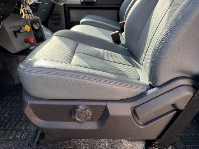 2026 Ford F-750SD Base F-750 CHIPPER DUMP AIR BRAKE NO CDL